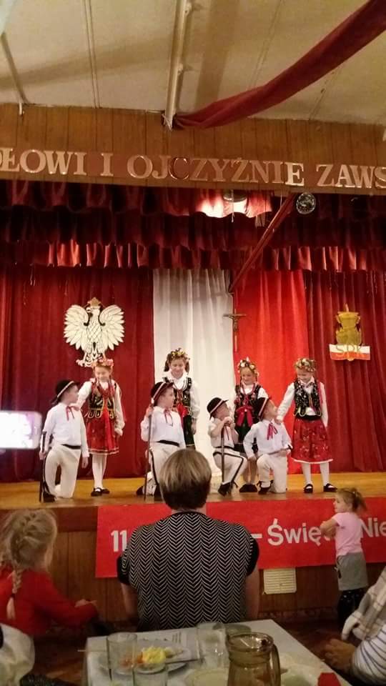 Akademia z okazji Święta Niepodległości 2016 13532833 1433853886643423 2218930354129161331 N