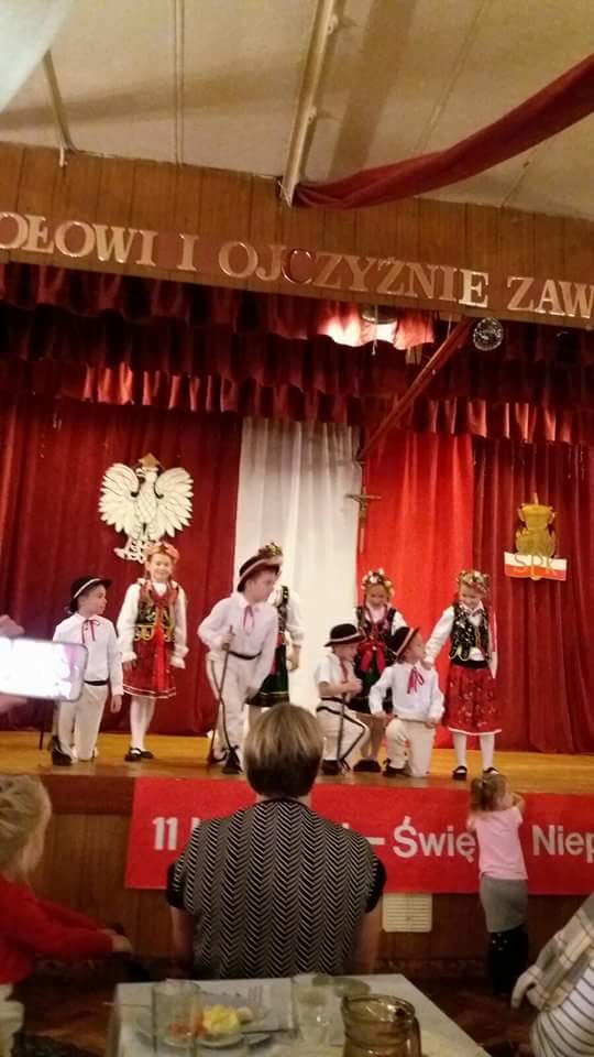 Akademia z okazji Święta Niepodległości 2016 14915651 1433853773310101 7143914428458724202 N